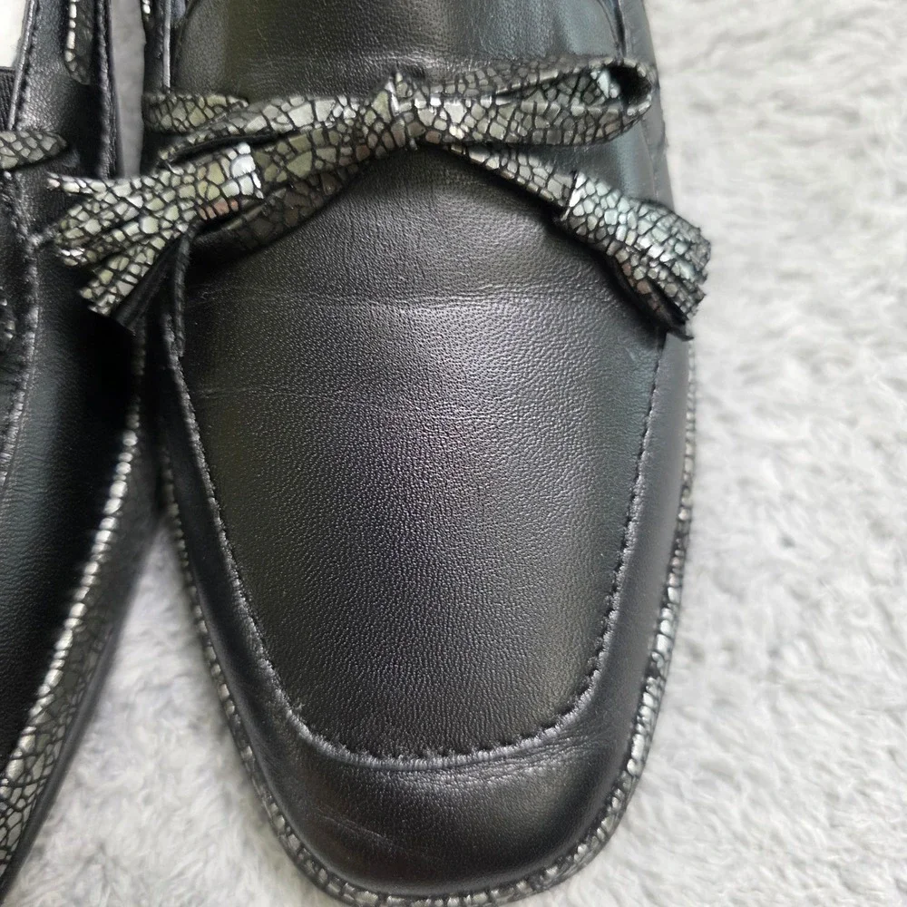 NEW Amalfi Rangoni Emanuela Black Italian‎ Leather Loafers Bow Detail 10M